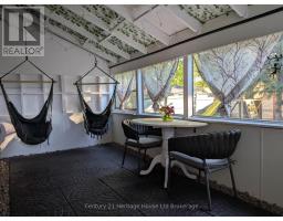 293 CLARKE STREET N - 26