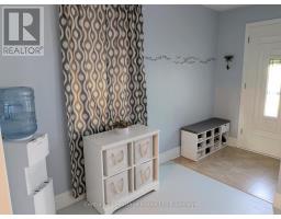 293 CLARKE STREET N - 6