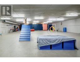 226 CARLUKE ROAD E - 18