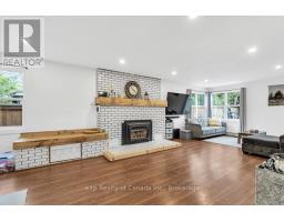 456 JOHN STREET S - 12