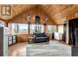 456 JOHN STREET S - 17