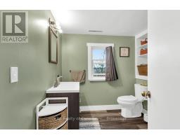 456 JOHN STREET S - 24