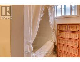 39 YARMOUTH DRIVE - 22