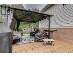 39 YARMOUTH DRIVE - 33
