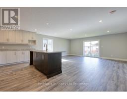129 LOSSING DRIVE - 18