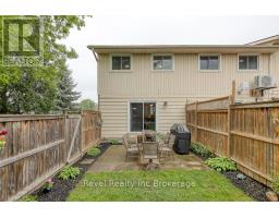 2 MARLBORO COURT - 21