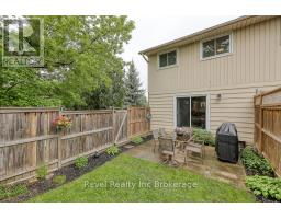 2 MARLBORO COURT - 22