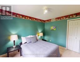 34 MARK CRESCENT - 21