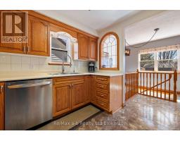 330 SPENCER STREET - 8