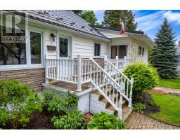 151 HURON STREET - 16