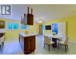 151 HURON STREET - 17