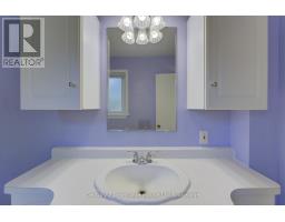 151 HURON STREET - 35