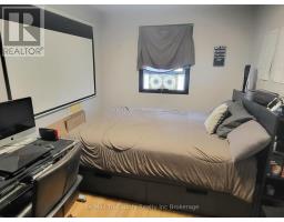 1121 MELSANDRA AVENUE - 10