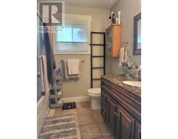 1121 MELSANDRA AVENUE - 11