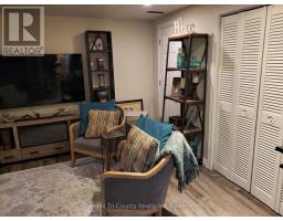1121 MELSANDRA AVENUE - 13