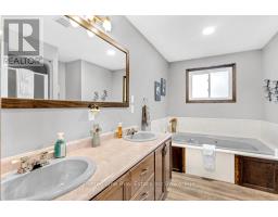 49937 LOUISA CRESCENT - 13