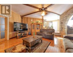 3880 DUNDAS STREET - 25