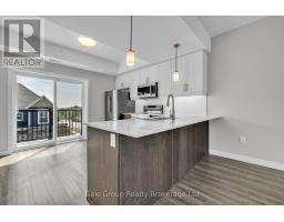 C3 - 439 ATHLONE AVENUE - 4