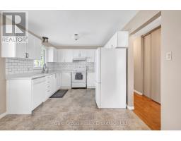 167 CLARENCE AVENUE - 17