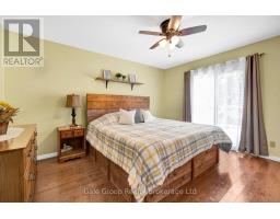 167 CLARENCE AVENUE - 19