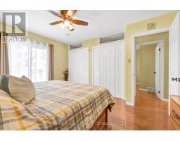167 CLARENCE AVENUE - 20