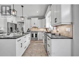 997 RIDGEWOOD DRIVE - 10