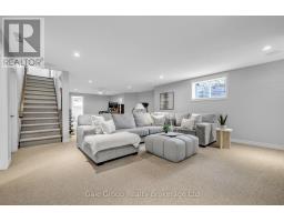 997 RIDGEWOOD DRIVE - 33