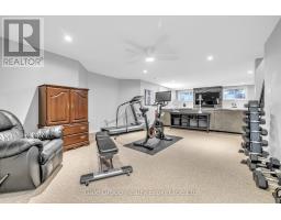 997 RIDGEWOOD DRIVE - 37