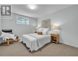 997 RIDGEWOOD DRIVE - 38