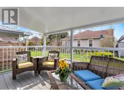 16 SINCLAIR DRIVE - 22