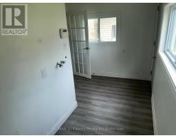 8 ERIE STREET - 17
