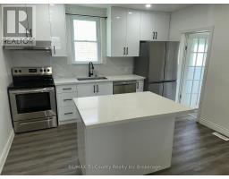 8 ERIE STREET - 4