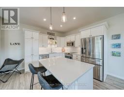 30 LIVINGSTON DRIVE - 13