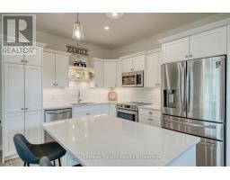 30 LIVINGSTON DRIVE - 14