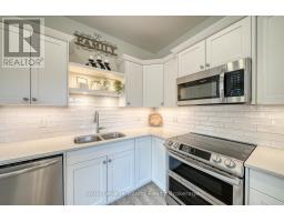 30 LIVINGSTON DRIVE - 16