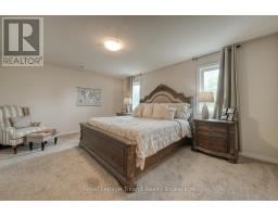 30 LIVINGSTON DRIVE - 18