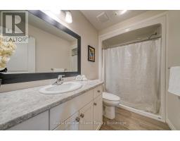 30 LIVINGSTON DRIVE - 20
