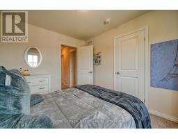 30 LIVINGSTON DRIVE - 22