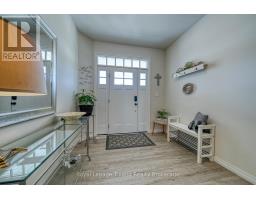 30 LIVINGSTON DRIVE - 3