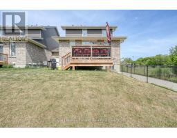30 LIVINGSTON DRIVE - 34