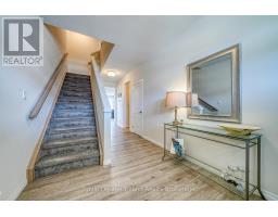 30 LIVINGSTON DRIVE - 4