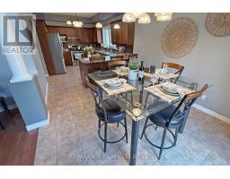 842 SPRINGBANK AVENUE N - 17