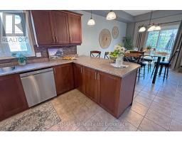 842 SPRINGBANK AVENUE N - 18