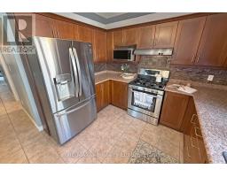 842 SPRINGBANK AVENUE N - 23