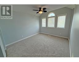 842 SPRINGBANK AVENUE N - 31