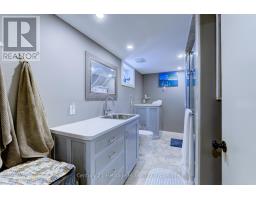 35 TANAGER DRIVE - 32