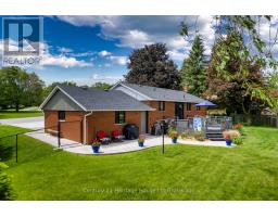 35 TANAGER DRIVE - 42