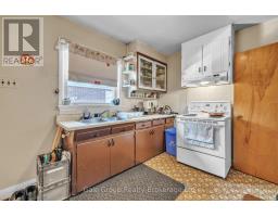 243 HIGHBURY AVENUE W - 5