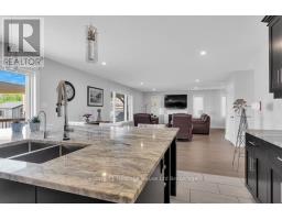 83 WALKER ROAD - 13