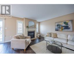 42 HOGARTH DRIVE - 12